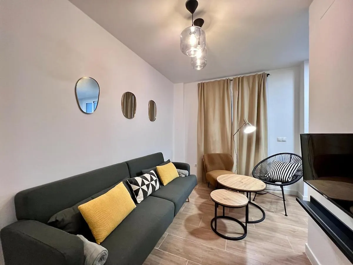 Alhondiga Luxury Apartment Seville