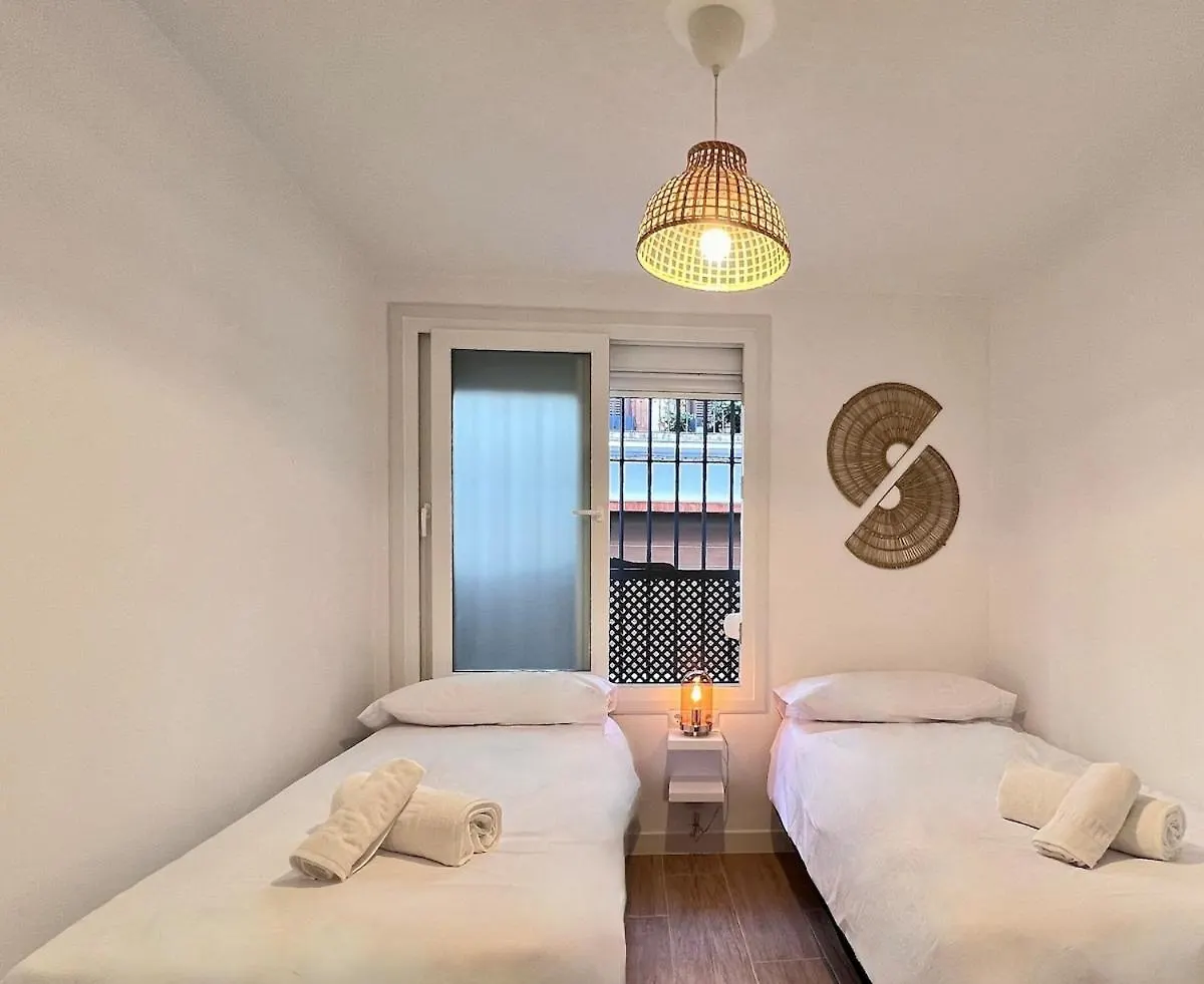 Alhondiga Luxury Apartment Seville