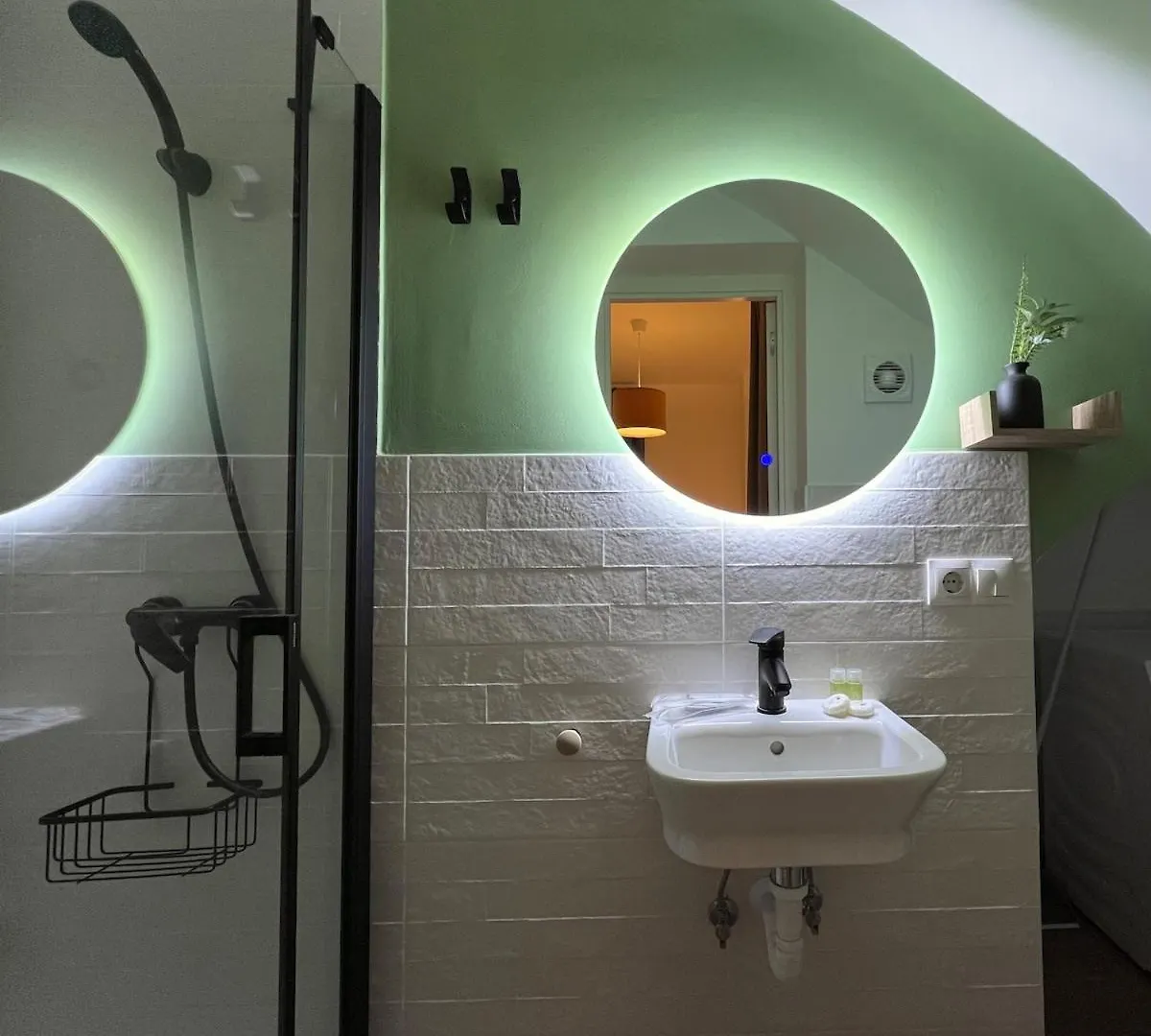 Alhondiga Luxury Apartment Seville