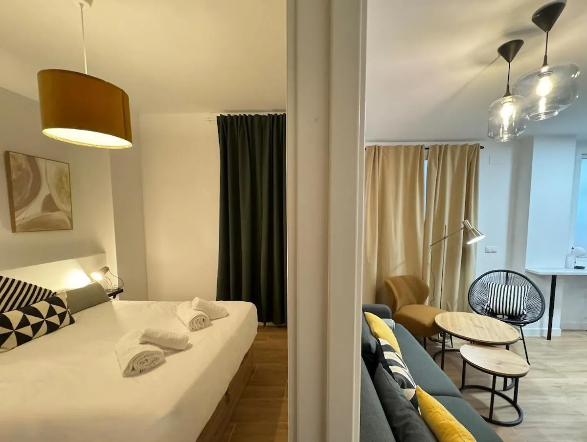 Alhondiga Luxury Apartment Seville