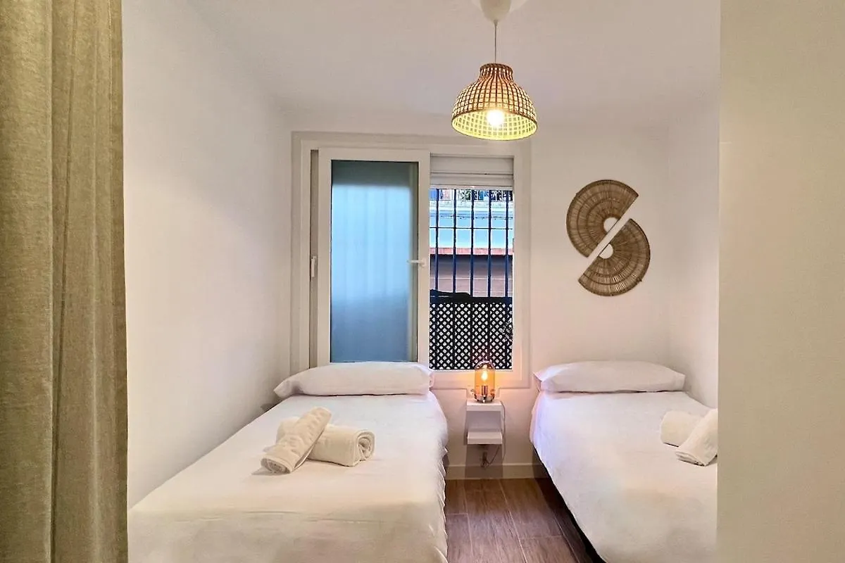 Alhondiga Luxury Apartment Seville